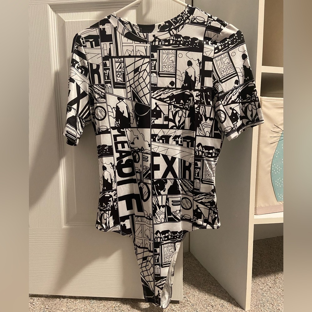 Graphic print body suit